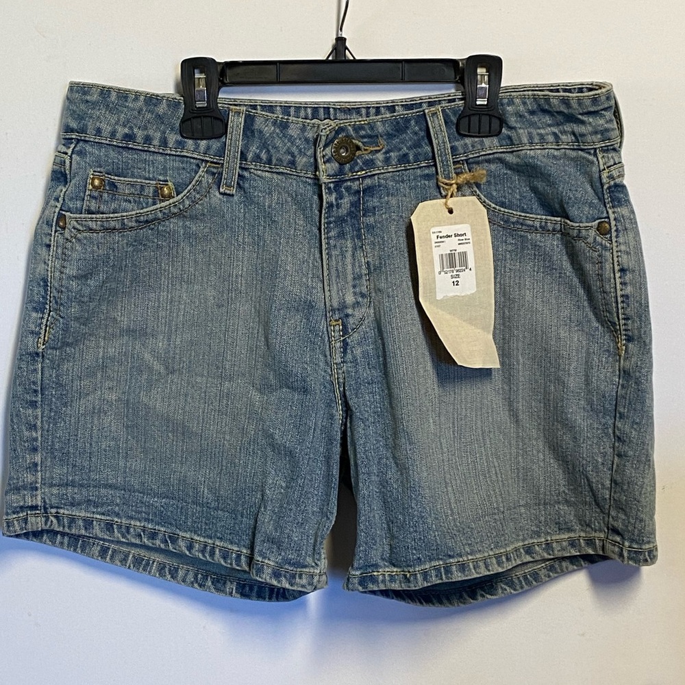 NWT Levi Strauss Fender Low Rise Shorts SZ 12